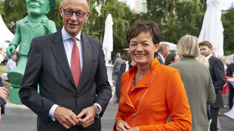 Fraktionsvorsitzender Friedrich Merz und Europaministerin Lucia Puttrich Hessenfest 2022