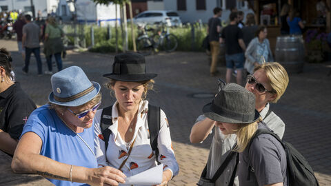 Besucherinnen und Besucher des Hessentages,